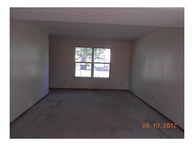 1565 Tall Meadows Dr, Columbus, OH 43223 - photo 3