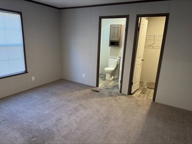 2449 Maple Dr unit 151, Kawkawlin, MI 48631 - photo 5