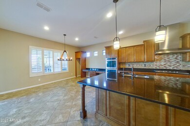 3306 E Azalea Dr Gilbert AZ-print-016-01