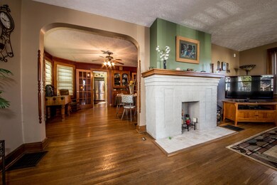 4 Family Room