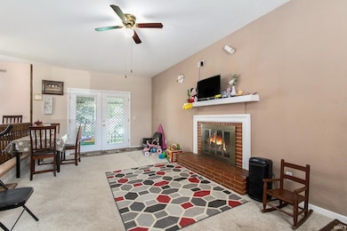 22979 Elm Dr, Elkhart, IN 46516 - photo 2