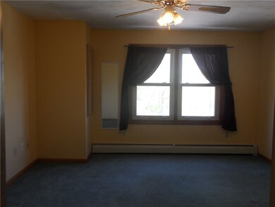 112 Bouvier Ave unit B, Manville, RI 02838 - photo 7