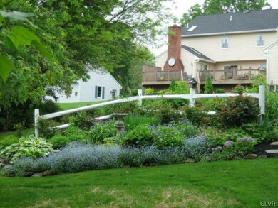 2034 Brook Cir, Macungie, PA 18062 - photo 5