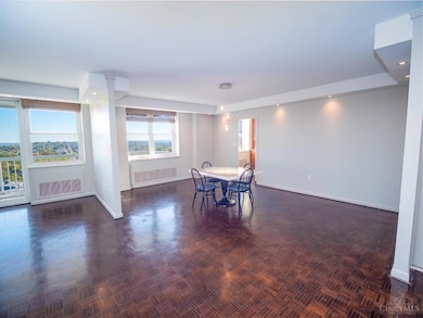 The Regency, Cincinnati, OH 45208 - photo 7