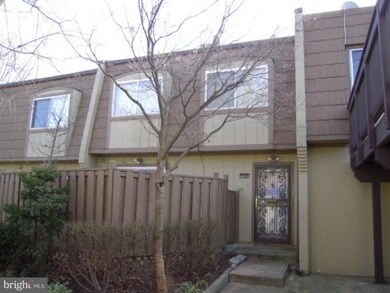 8033D Capistrano Place, Alexandria, VA 22309 - photo 2