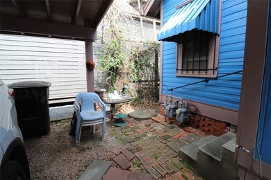 829 Cortlandt St, Houston, TX 77007 - photo 6