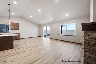 Bottle Bay Great Room 3