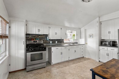 817 W Packard St, Appleton, WI 54914 - photo 5