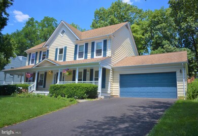 13506 Springhaven Dr, Fairfax, VA 22033 - photo 3