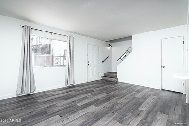 1231 E Lawrence Ln, Phoenix, AZ 85020 - photo 3