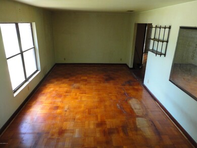 4301 Ish Brant Ct W, Jacksonville, FL 32210 - photo 4