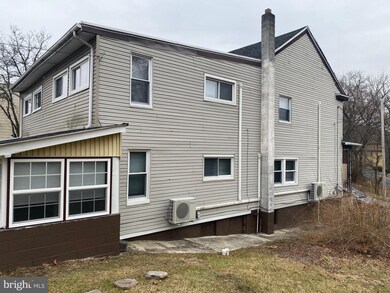 203 Walnut St, Marlin, PA 18235 - photo 4