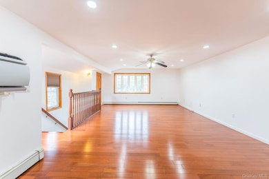 145-04 21st Ave, Whitestone, NY 11357 - photo 2