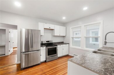 948 Narragansett Blvd unit 2, Providence, RI 02905 - photo 6