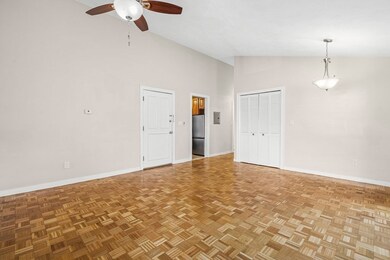 1 Greenridge Ln unit 3, Lincoln, MA 01773 - photo 3