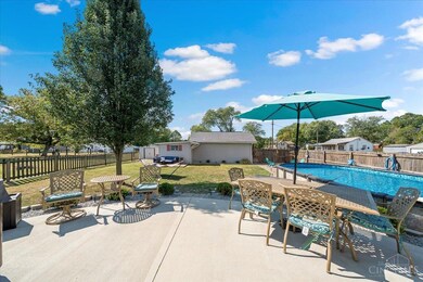 321 West St, Felicity, OH 45120 - photo 7