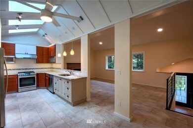 23705 91st Place W, Edmonds, WA 98026 - photo 2