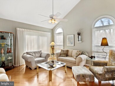 24 Parson Grove Ct, Olney, MD 20832 - photo 5