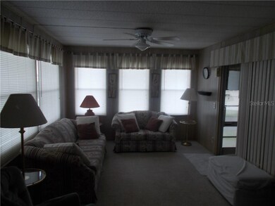 588 Marina Ln, Tavares, FL 32778 - photo 3