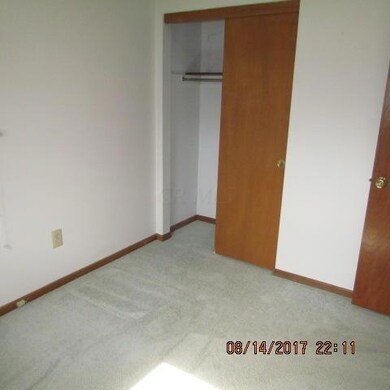 2017-08-14 bedroom 3
