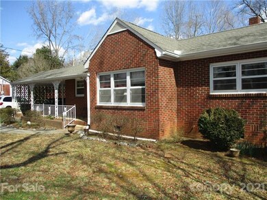 335 Fieldstone Cir, Statesville, NC 28677 - photo 2