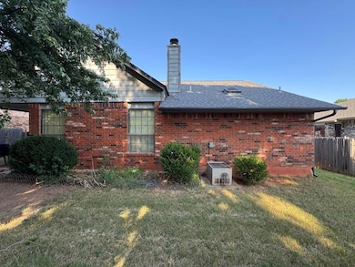 1109 David Rd, Moore, OK 73160 - photo 4