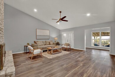 471 Summit Cir, Fredericksburg, TX 78624 - photo 3