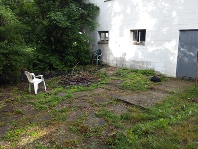 fire pit outdoor lounge