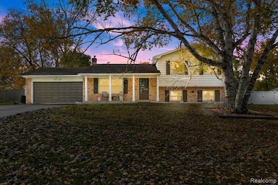 5340 N Georgetown Rd, Grand Blanc, MI 48439 - photo 2