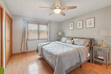 209 Lorien Ct, East Dundee, IL 60118 - photo 6