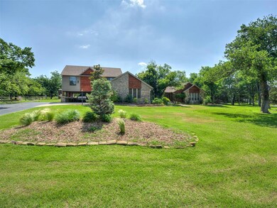 2828 Bobwhite Trail, Edmond, OK 73025 - photo 2