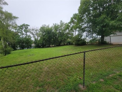 1634 14th Ave SE, Cedar Rapids, IA 52401 - photo 6