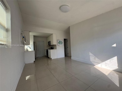 2507 NW 4th Ct, Pompano Beach, FL 33069 - photo 3