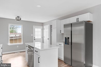 125 Pine Ave, Runnemede, NJ 08078 - photo 7