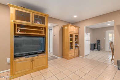 5008 W Virginia Ave, Phoenix, AZ 85035 - photo 5