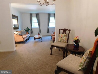 3073 Southern Elm Ct, Fairfax, VA 22031 - photo 7