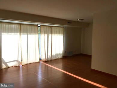 6147 Leesburg Pike unit 108, Falls Church, VA 22041 - photo 7