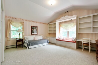 719 Bruce Ave, Flossmoor, IL 60422 - photo 2