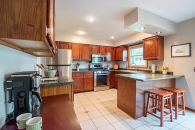 695 Cledel St, Oregon, WI 53575 - photo 7