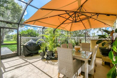 29 Clinton Ct unit D, Royal Palm Beach, FL 33411 - photo 3