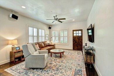 814 Aurora St, Houston, TX 77009 - photo 4