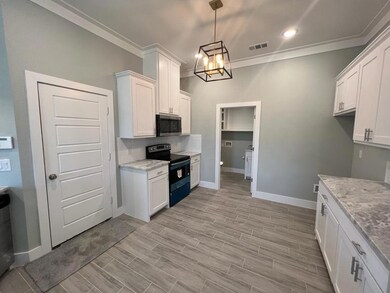 1300 Dorado Dr, Granbury, TX 76048 - photo 6