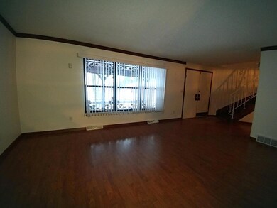 617 Beaker Place, Columbus, OH 43213 - photo 6