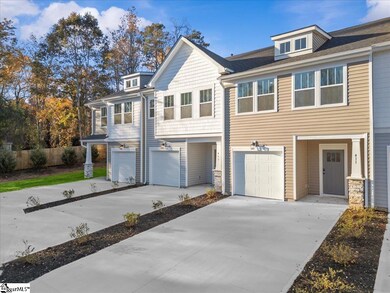 411 W Parima Ct, Spartanburg, SC 29301 - photo 2