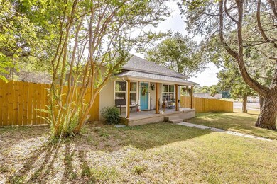 504 N Elm St, Weatherford, TX 76086 - photo 2