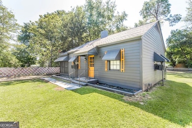 520 Villa Esta Cir, Macon, GA 31206 - photo 2