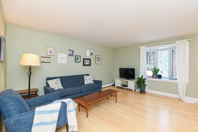 135 Valley Way W, Manchester, NH 03102 - photo 3