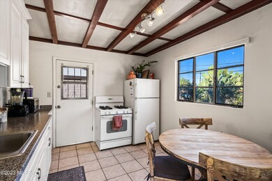 2936 Kitchen