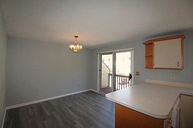 43 Albury Stone Cir unit U197, Nashua, NH 03063 - photo 6