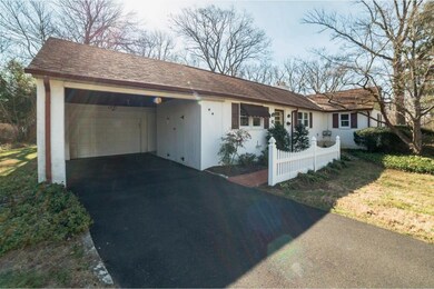 416 Edgewood Dr, Ambler, PA 19002 - photo 2